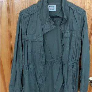 tilly’s dark green bomber jacket